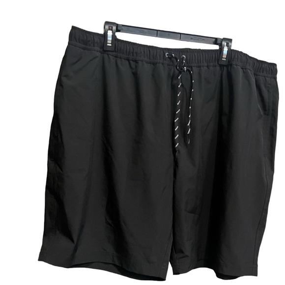 Black swim Trunks - Picture 3 of 5
